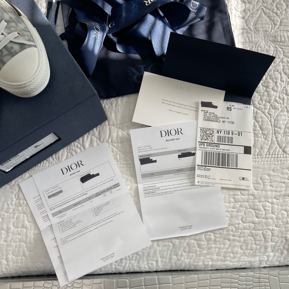 Dior B23 High-Top Sneaker White and Black Oblique Canvas 40.5 - Picture 3 of 16